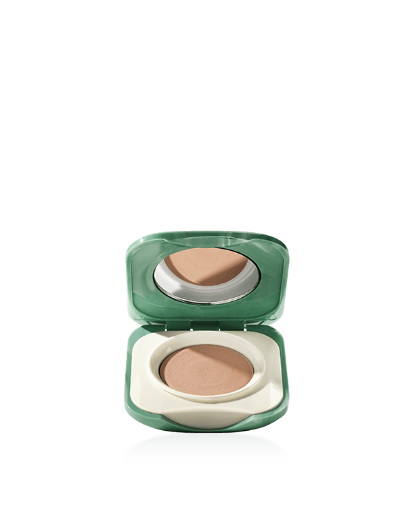 Touche ombrée pour les yeux™, formule crémeuse polyvalente qui apporte couleur et éclat. Peut également servir de base.