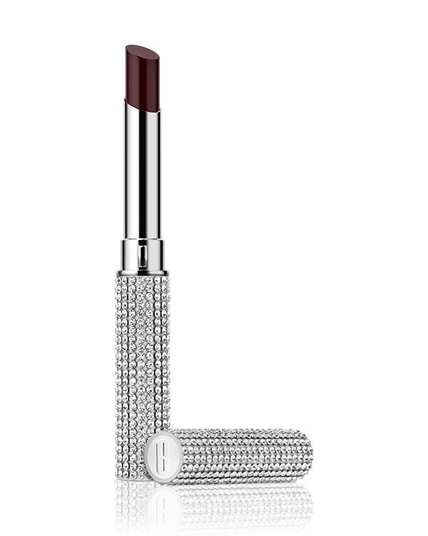 La légendaire couleur Black Honey du mi-rouge à lèvres de Clinique, maintenant encore plus iconique en édition limitée, présentée dans un étui paré de cristal conçu pour éblouir.