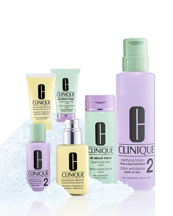 Ensemble 3 étapes Great Skin Everywhere pour peau sèche, les trois étapes exclusives de Clinique pour une peau éclatante; un ensemble pour la maison et un pour vos déplacements. Personnalisé pour les peaux plus sèches. Une valeur de 149,00 $.